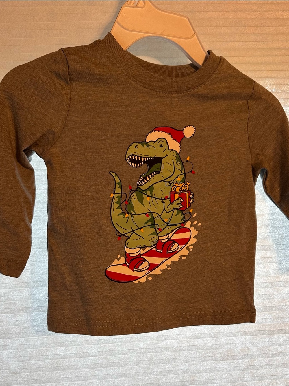 NWT jumping beans Brown Long-Sleeve Tee with Green Dino in Santa Hat